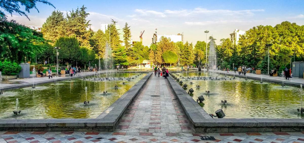 پارك نیاوران-mhqDi7GI5j