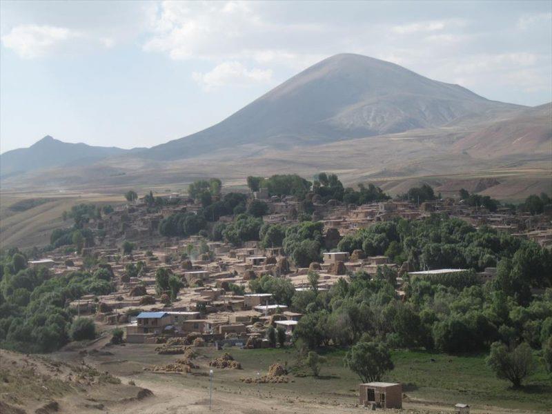 روستای دو گیجان-mlnbqzj8C7