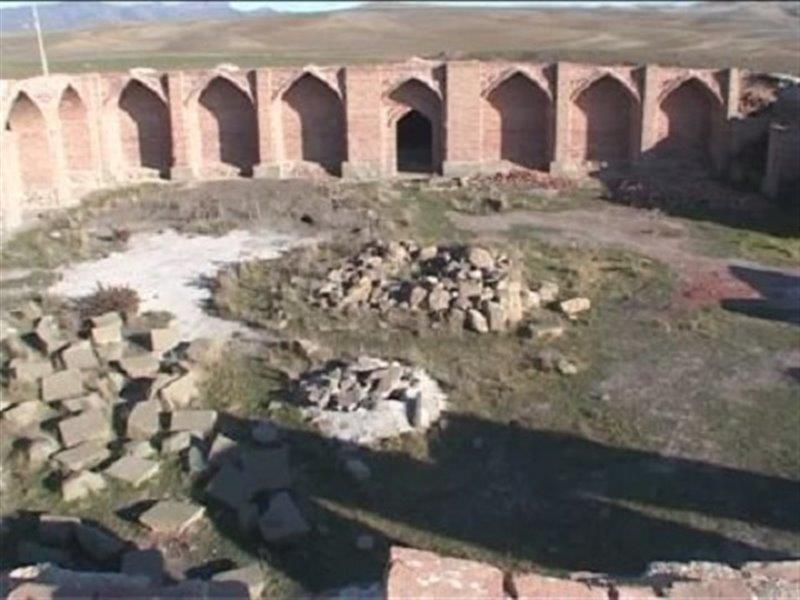 كاروانسرای شورگل-nFpm32fNvI