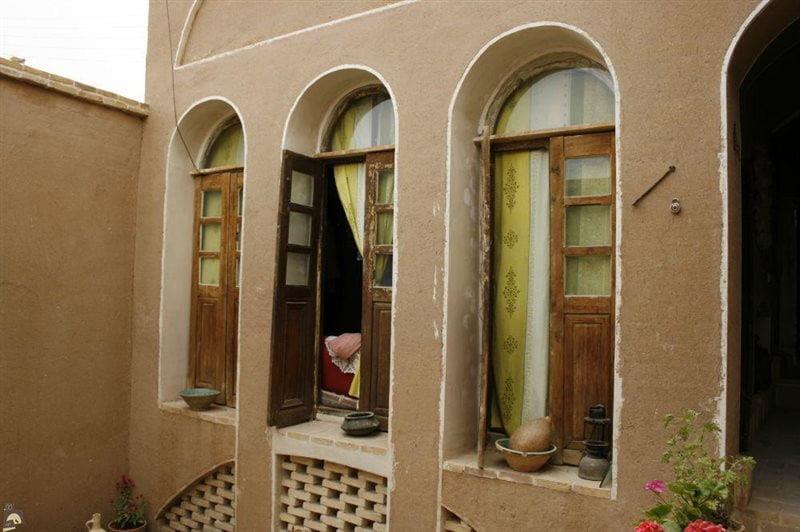 اقامتگاه بومگردی خانه نقلی كاشان-neew2haLVq