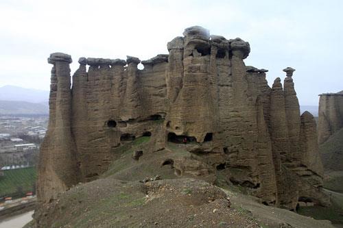 ۲۰ جای دیدنی زنجان در تابستان-o1l5x53gZs