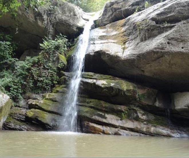 آبشار ساسنگ-oa2unutGlU