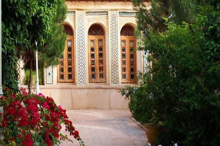موزه مشكین فام شیراز-om3UvxeKgK