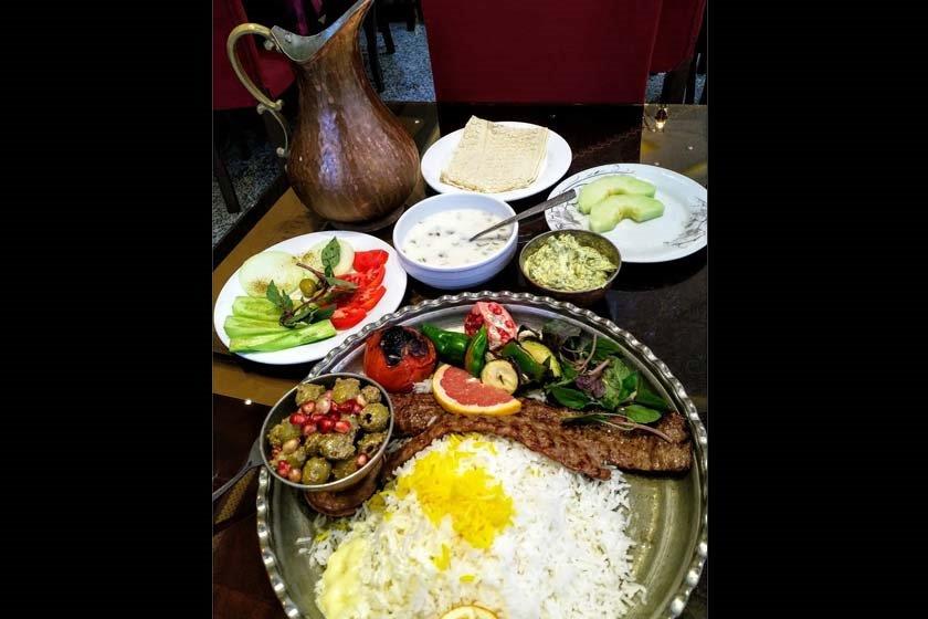 رستوران سعادت اردبیل-omyOmNoUbb