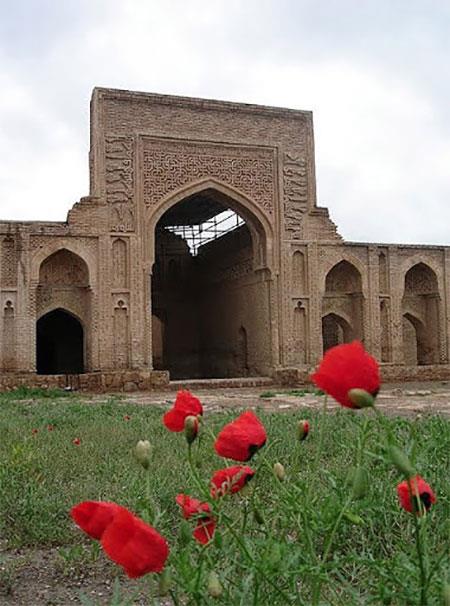 كاروانسرای رباط شرف سرخس-onlnOiB7tN