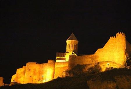 تابستانی جذاب و دیدنی در گرجستان و ارمنستان-pBQrsVfBAP