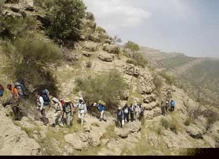 همسایه مرموز تخت جمشید-pR6a0mIzFP