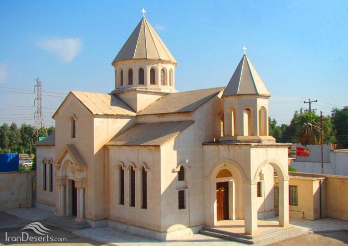 كلیسای ارامنه‌ (كلیسای قاراپت مقدس)-potdV8Dhcw