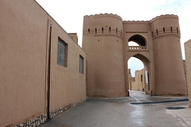شهر تاریخی عقدا-qI3xche6NX