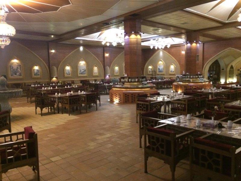 رستوران جم نشین اصفهان-rIO57xH6NB