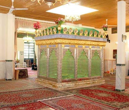 بقعۀ آقا سیدعباس و سید اسماعیل رشت-rSGaNblCQ5