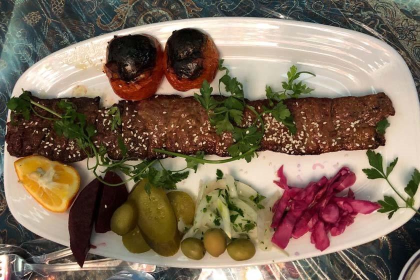 رستوران سنتی مشاهیر زنجان-rlhIPw9men