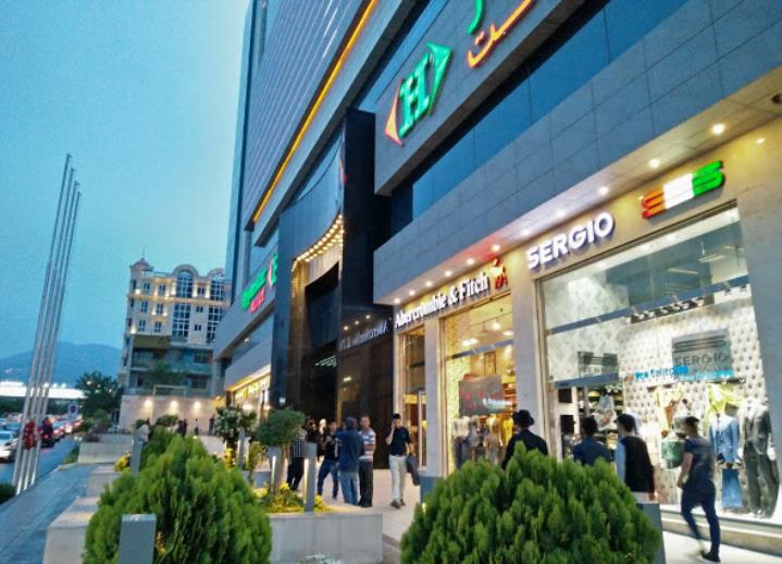فودكورت كوروش-rxI3xEfZp5