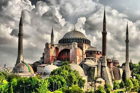 با تور استانبول به بازدید از جاذبه های توریستی استانبول بروید-s9XpnGI7fO