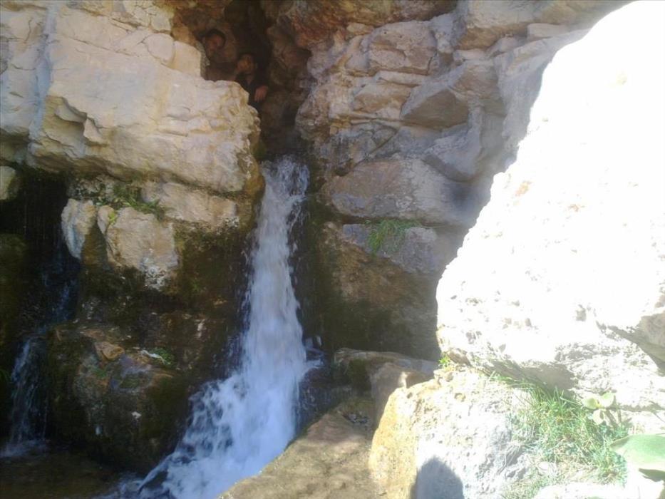 آبشار بارگه-shIcvfhn8h