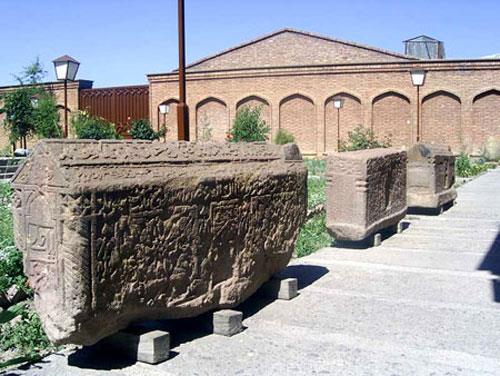 موزه ایلخانی مراغه-sq2PfgF0Qo