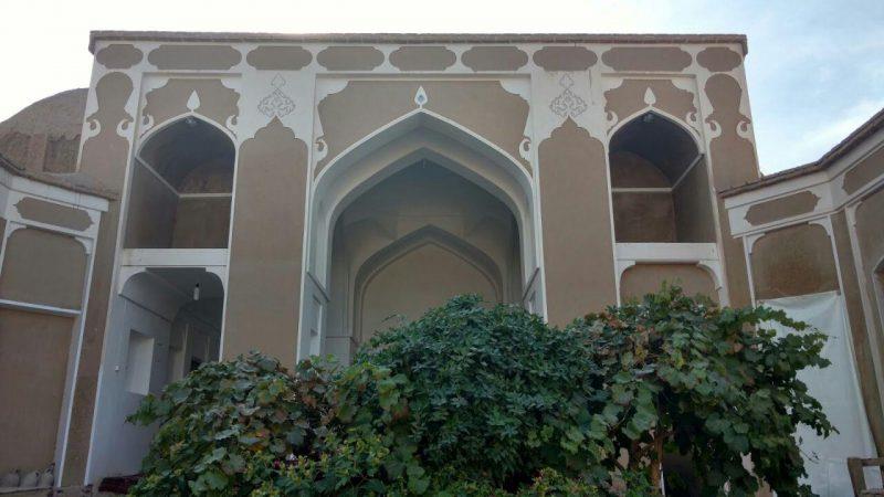 اقامتگاه بومگردی قوامیه ریاب-suU8hoxbQW