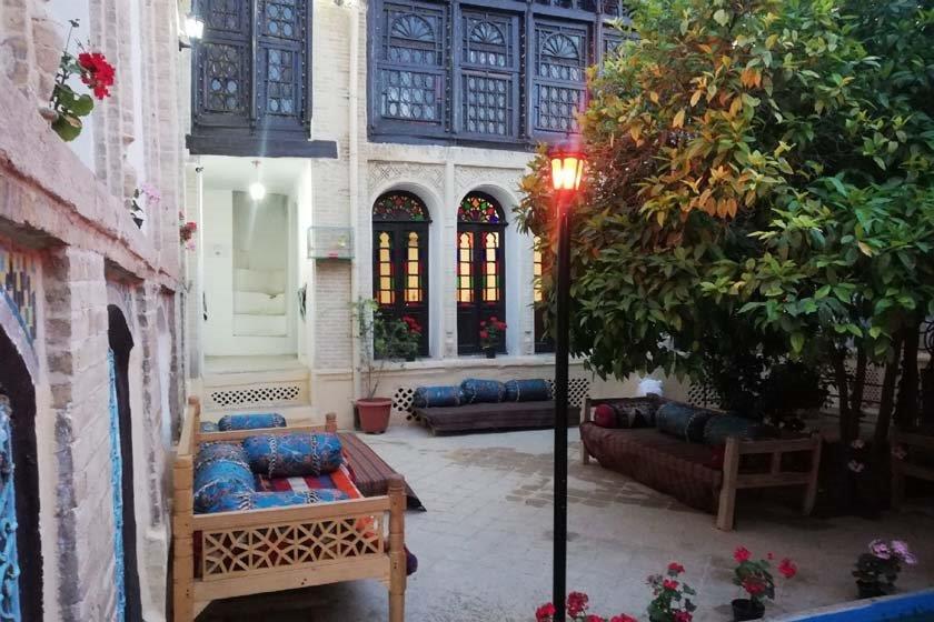 اقامتگاه بوم گردی عمارت قاجاریه شیراز-tgOdfDodBi