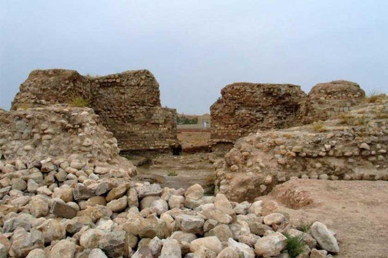 آتشكده چهارقاپی قصر شیرین-tzu4H663Wh