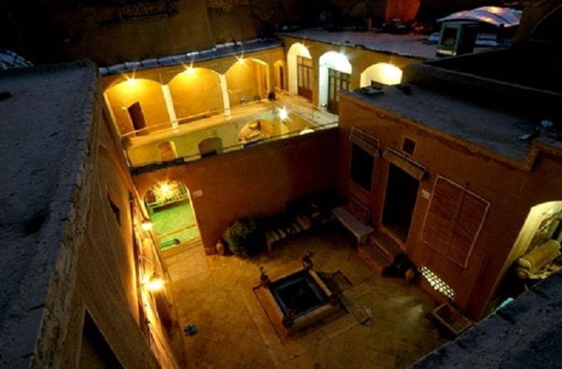 اقامتگاه بومگردی خانه نقلی كاشان-u5Tm9nv0Gg