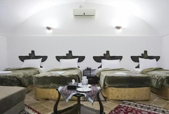 هتل سنتی رز یزد-u9EtKZg62n