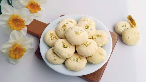 طرز تهیه شیرینی پفكی گردویی-uIyYx5LYaY