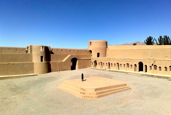 قلعه بیرجند-uKi49SQsiB