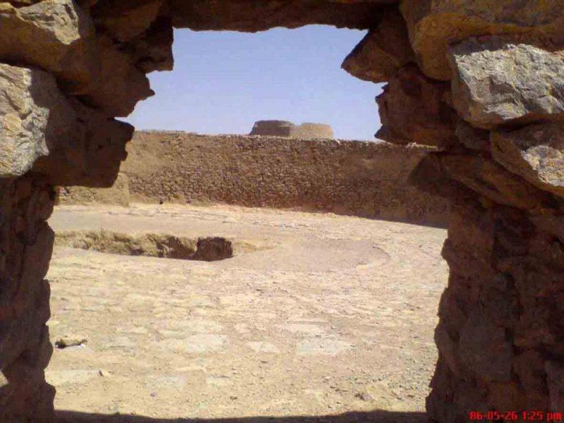 دخمه زرتشتیان-uUKyZSvyBJ