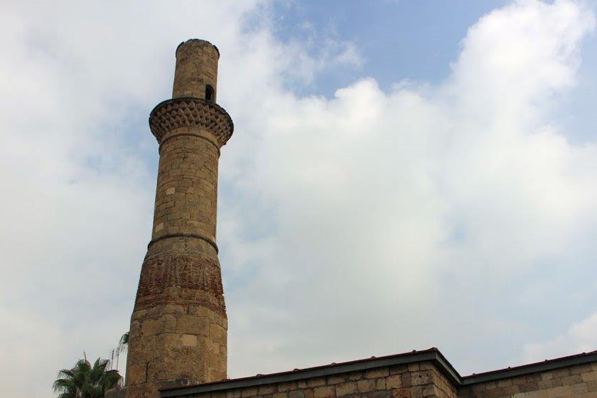 مسجد مناره شكسته (مسجد كسیك مناره)-uwA6CQqIOm