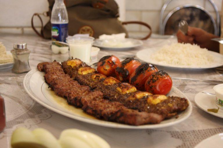 كبابی های معروف بازار تهران-vSYR1FKgTo