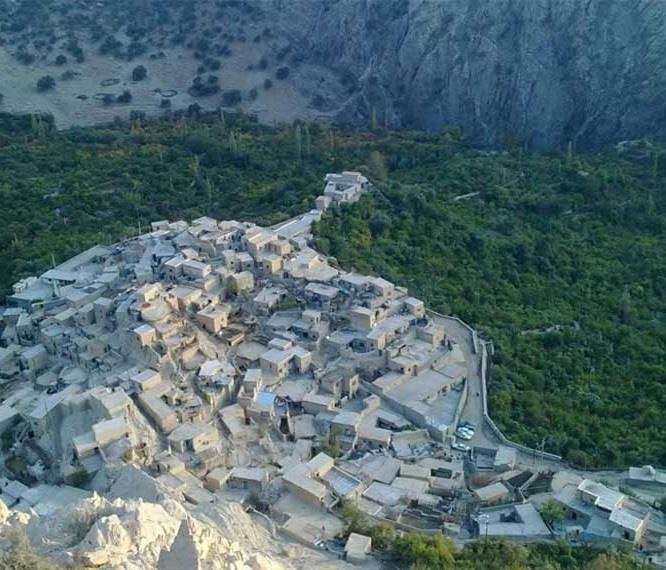 روستای مارین-w1cE1uVWdm
