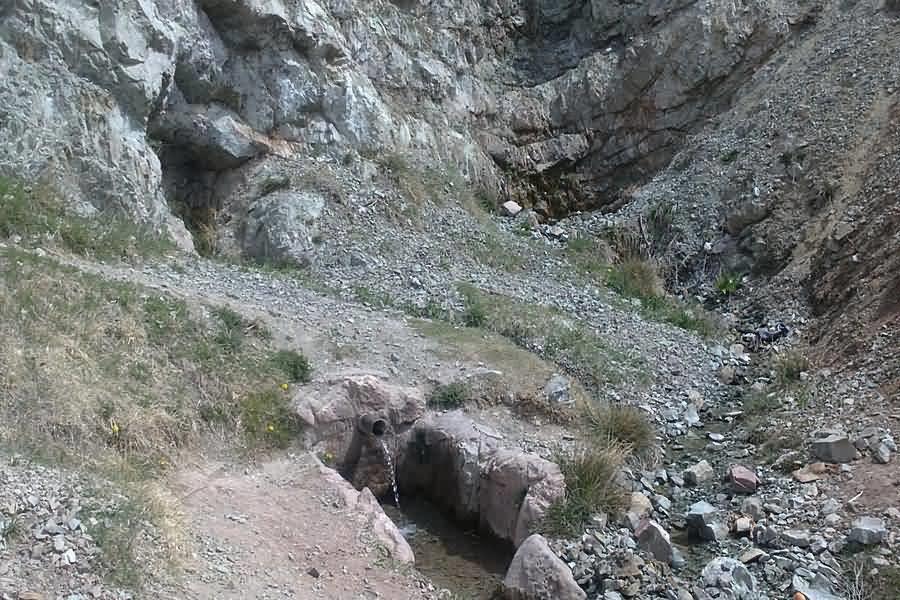 روستای قرمزین ساوه و دیدنی های آن-wGdXlZmMqr