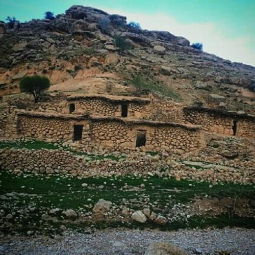 روستای قلعه دژكوه زادگاه هنرمند معروف ایرانی-wrjBCydooJ