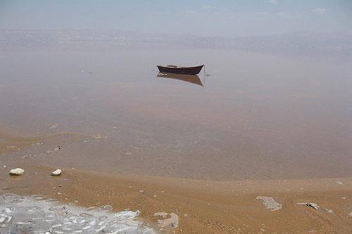 دریاچه مهارلو ( عجیب ترین دریاچه ایران )-x59VKpvuTm