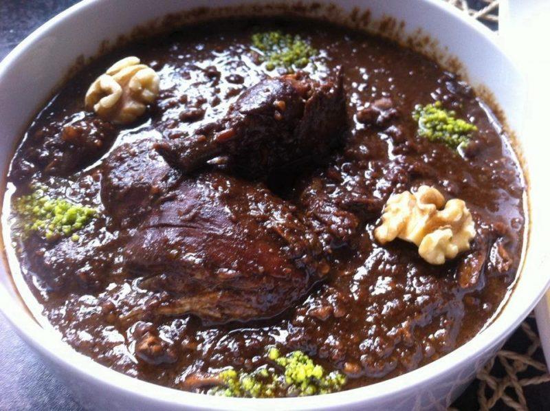 فسنجان با گوشت مرغابی-xPvBnYTGQL