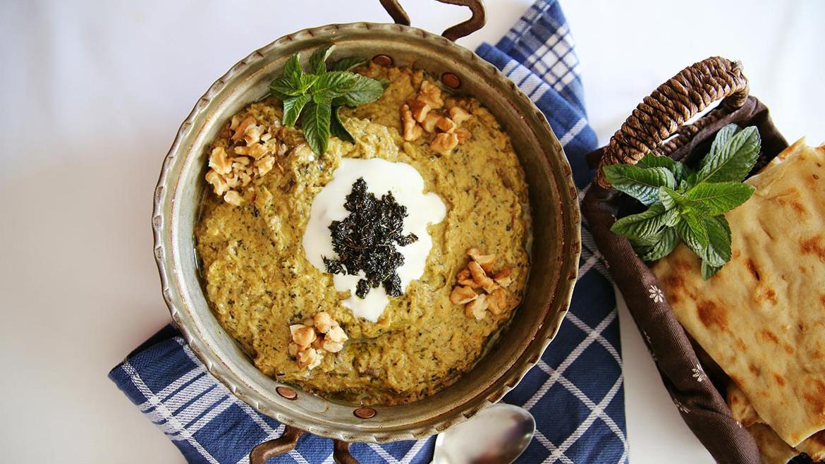 طرز تهیه حلیم بادمجان بدون برنج-xggiAohqCR