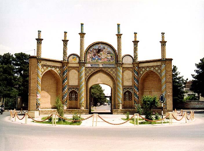 دروازه ارگ سمنان‌-xm7CvXKU6X