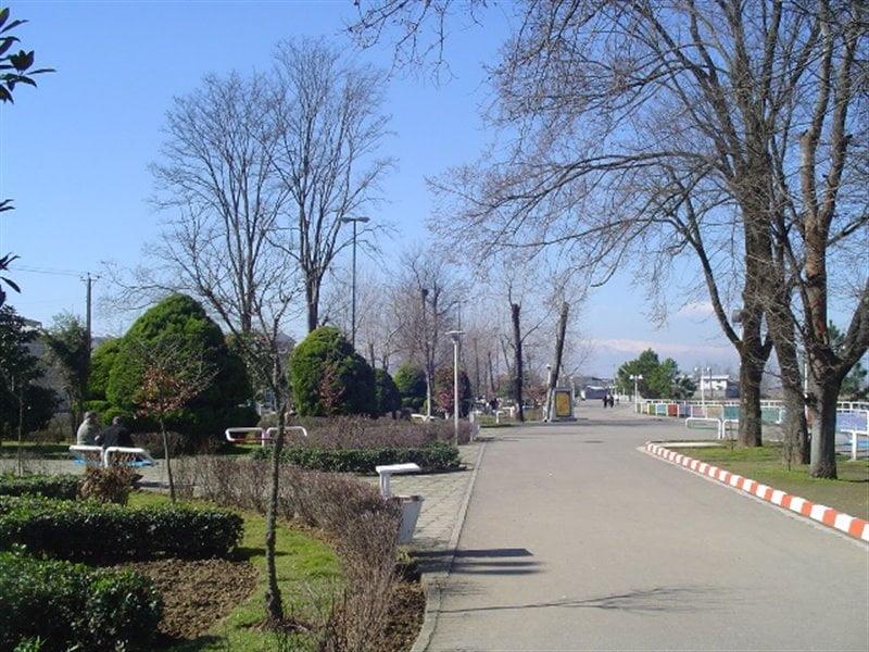 پارك دانشجو رشت-xtjhXjOEUv