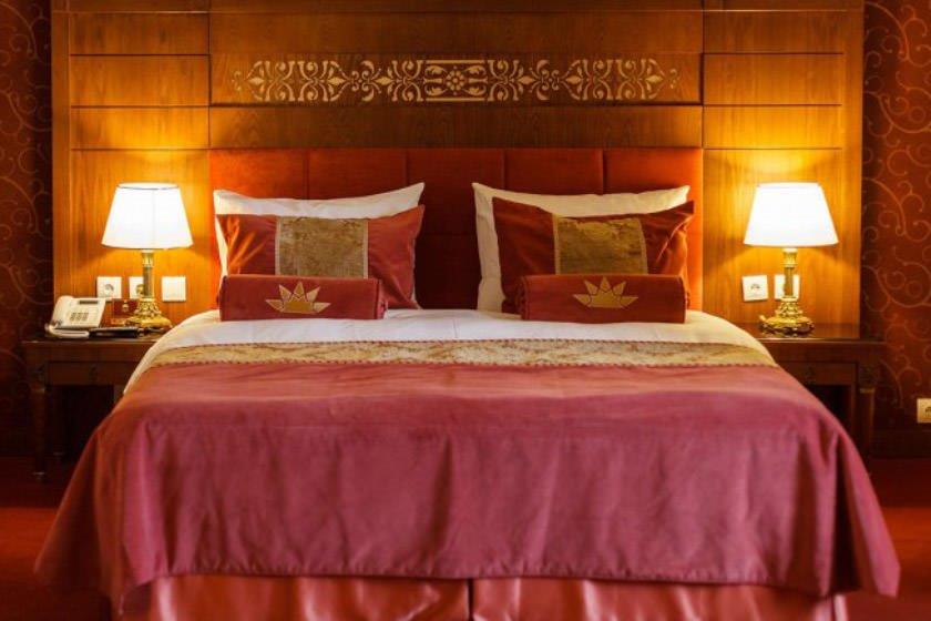 هتل زندیه شیراز-yIoHfLIjKA