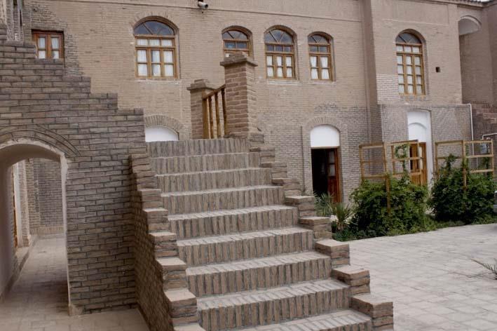 اقامتگاه بوم گردی بابا حاجی یزد-yb2GzZgNjp