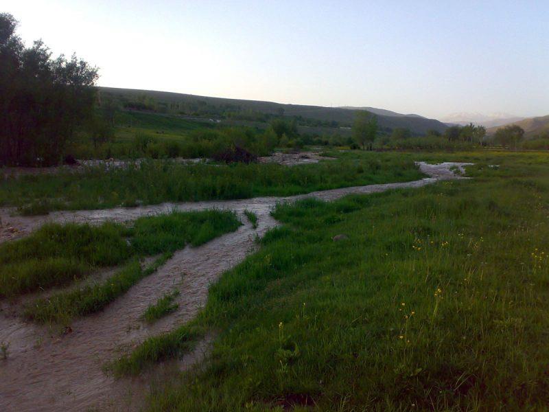 سهزاب سراب-yqIsxRZHl8
