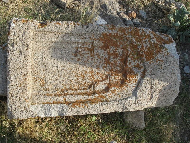 قبرستان تاریخی پینه شلوار-z7K79mByzk