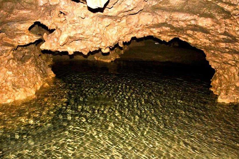 عجیب ترین غارهای ایران + عكس-zFKlO0hZMG