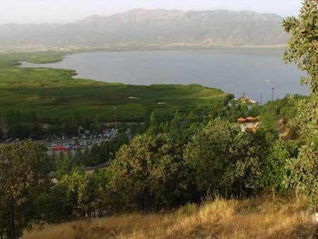 تالاب زریوار + تصاویر-zbXFOtHa0V