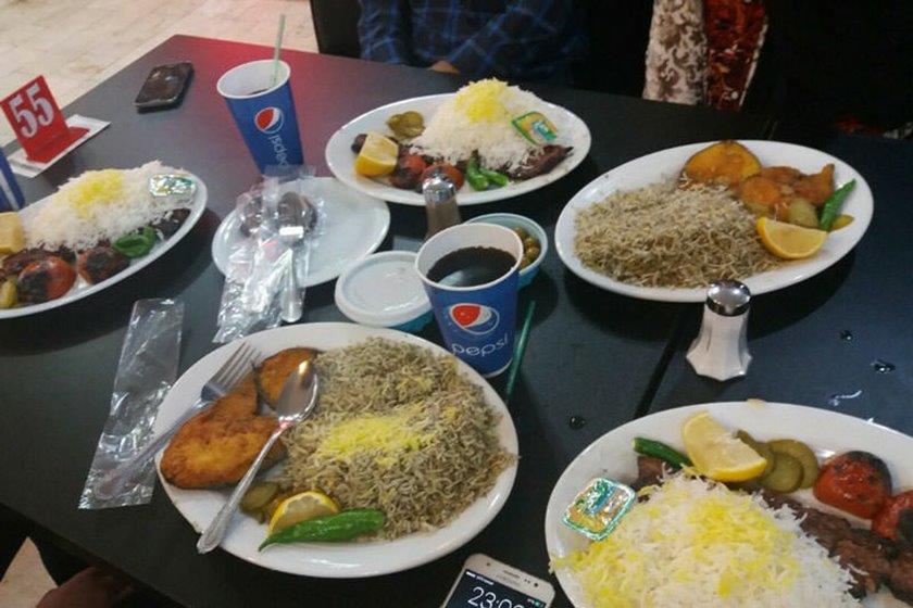 رستوران آبشار قشم-zpDhL46GXy