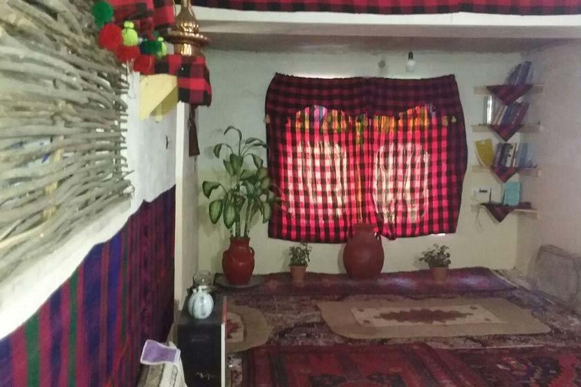 اقامتگاه بوم گردی ژوانگه سنندج-zqkIPkFIjj