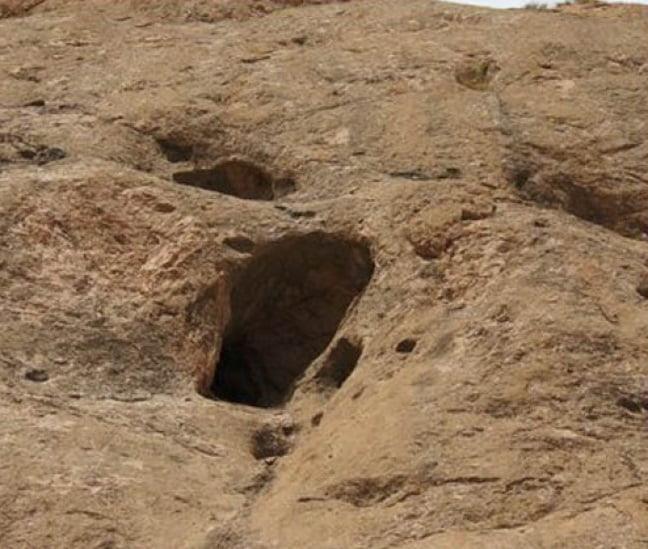 غار خاگینه-zxXSkVeADR